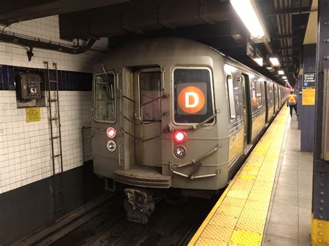 in the Bronx with both at 30 tph, running trains to the Fulton local at 30 tph, and trains to Astoria and Bway Junction at 15tph each. . Reddit nycrail